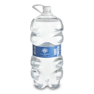 Agua Mineral Natural. Botella